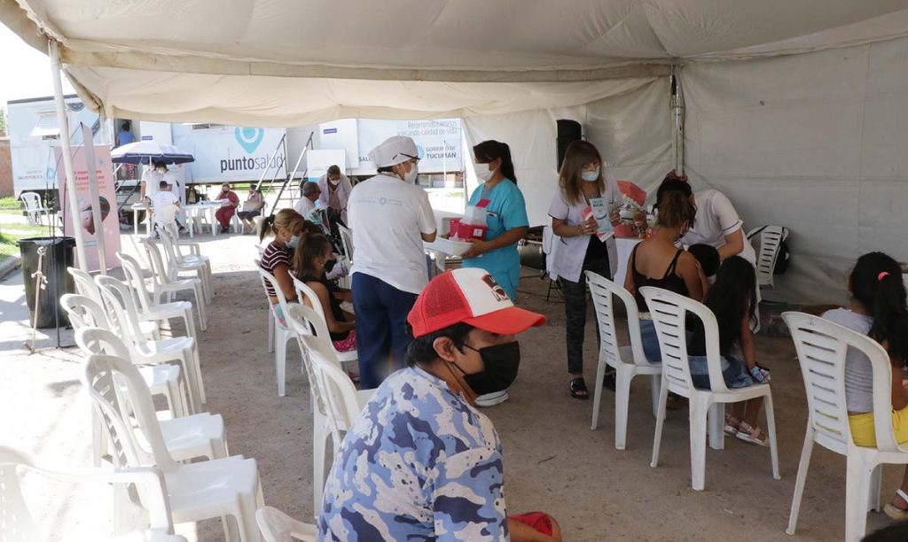 El Tráiler de los 1000 Días visitó el barrio Néstor Kirchner para la asistencia de embarazadas y niños