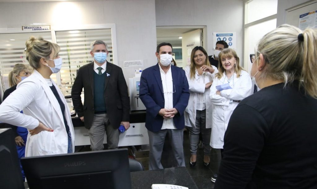 El Laboratorio del hospital de niños no detiene su marcha en la atención a los tucumanos